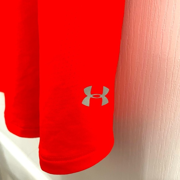 Under Armour Heat Gear Tank - Picture 4 of 5